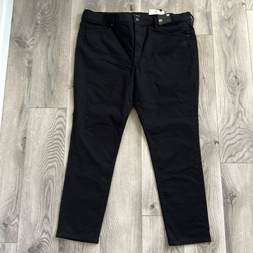 Express skinny mid rise black jeans size 16R